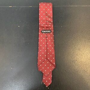 Tom Ford Mens Silk Polka Dot Print Classic Tie Red One Size